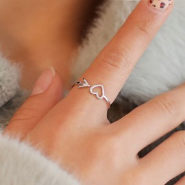 Szív alakú, ezüstszínű, állítható méretű gyűrű