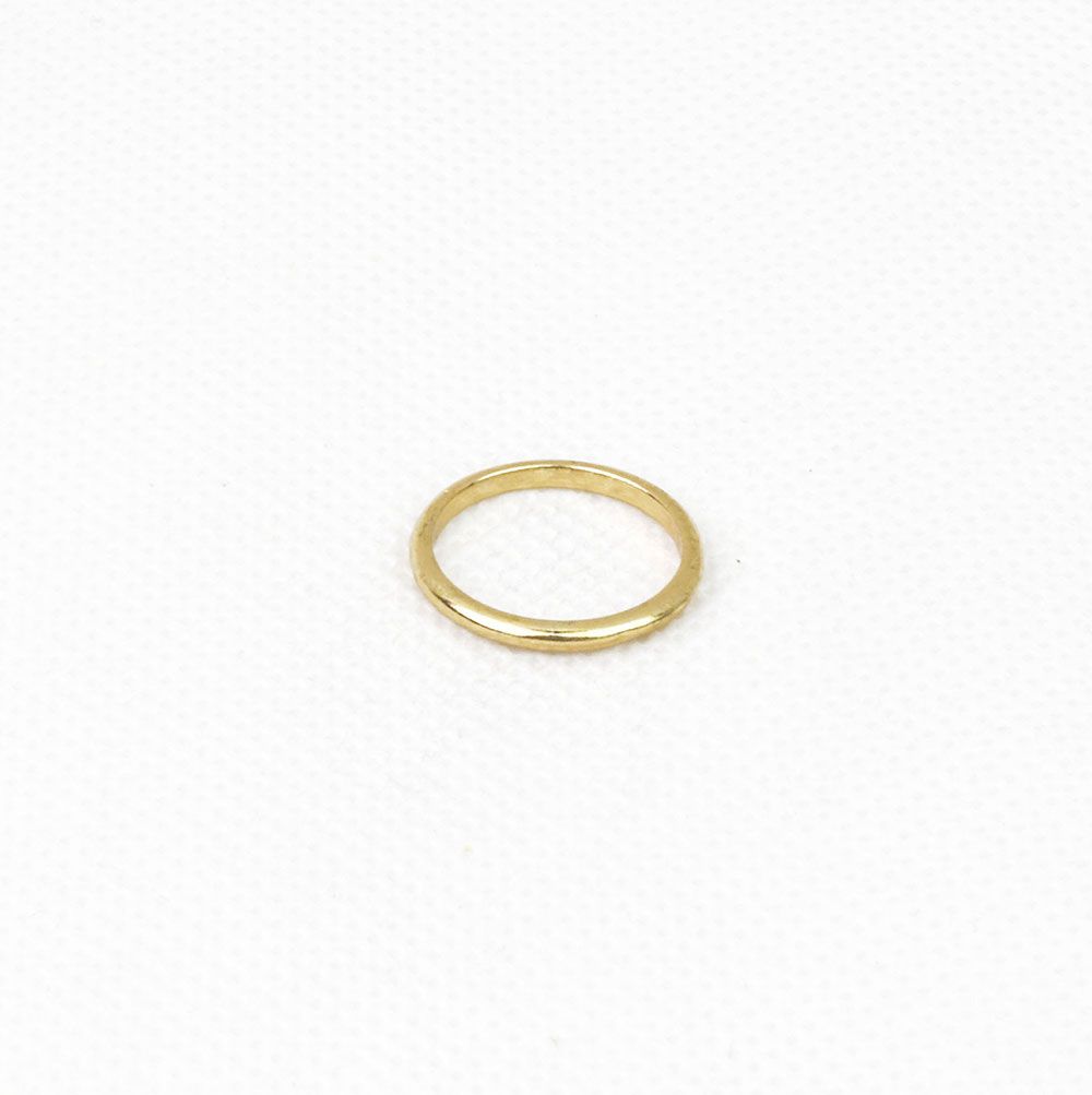 Aranyszínű karikagyűrű